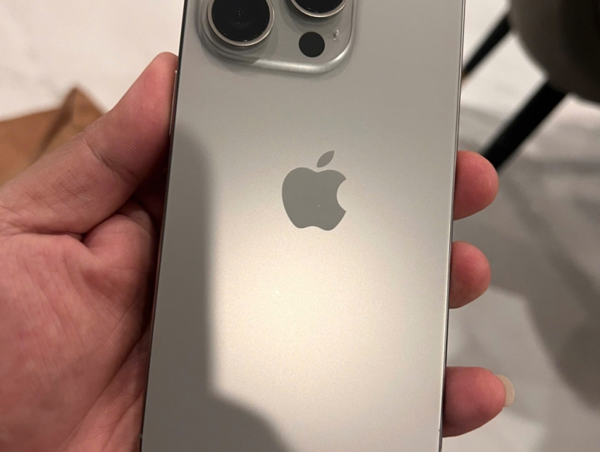 CẦN BÁN: IPHONE 16 PRO 256. Máy VN/A (MÀU TITAN) Tân Phú - TPHCM