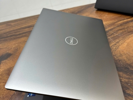 ==> Laptop Dell Precision 5680, Core i9 13900H, 32G, 1T, RTX 2000 Ada, 16in, FHD+