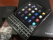 Cần bán Blackberry Passport Like New full box, tặng bao da,2 miếng dán