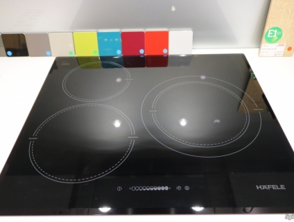 tủ bếp trưng bày bao gồm phụ kiện và thiết bị bếp HAFELE(Giảm hơn 60%)