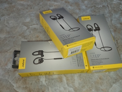 tay nghe nhạc Bluetooth JABRA Step chính hiệu từ Danmark Fullbox