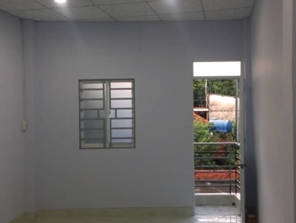 Cần bán nhà 1 trệt 1 lầu , giấy tờ tay , Phước Long B Quận 9 !.....