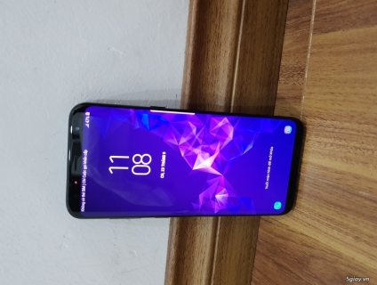 Siêu phẩm giá cực ưu đãi - Samsung Galaxy S8 plus Black 64Gb bản Hàn 2