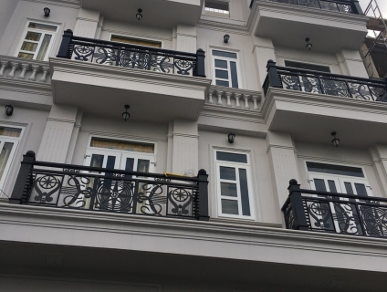 Bán gấp Nhà đẹp bình tân 0908283744