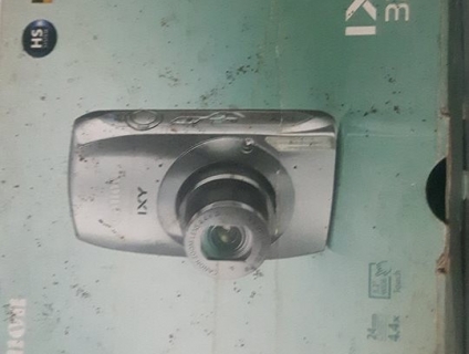 Canon IXY 32S Full HD