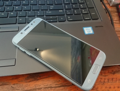 Samsung J7 Pro Xanh xám len ken chính hãng bán or giao lưu Sony ,IP