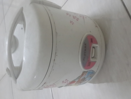 dọn nhà thanh lý máy giặt, máy ép hoa quả