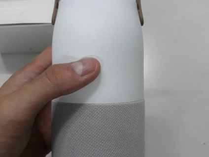 Loa không dây Samsung Bottle đổi màu theo nhạc