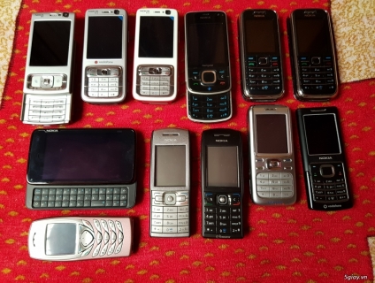Cần bán một số máy Nokia sưu tầm cần tiền gấp