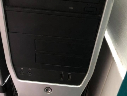 Thùng Dell workstation T3400 corequad Q9450 tâm huyết, RAM 8GB,320GB