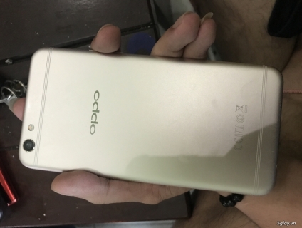 Oppo F3 Plus zin 100% Mới 98.9%