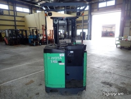 Xe nâng điện đứng lái 1,5 tấn chui công 4,5 mét