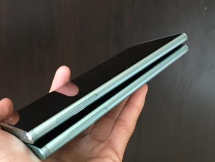 Sony Xperia XA2 Plus 2Sim likenew 99%