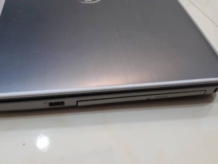 Dell Inspiron 5537 I5 ram 8gb SSD 128gb