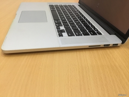 MacbookPro Retina 15'' -2014 - MGXC2 Quad i7 16GB 512GB Nvidia GT750