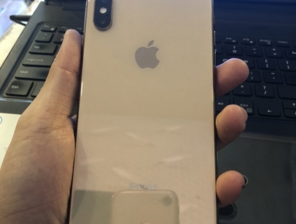 IP XS MAX 64gb Màu Gold 99% Full Box PK Chưa Sử Dụng , Nam Xài Kĩ