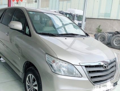 Bán xe INNOVA 2015 - Xe đẹp Giá tốt !