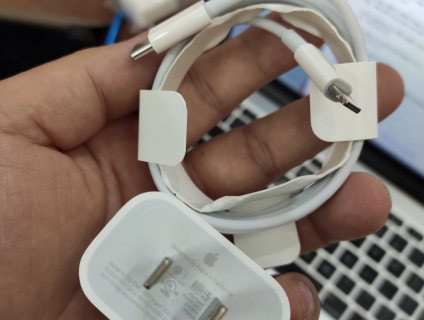 Sạc,cáp,tai nghe Apple xịn chính hãng