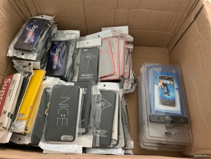 Thanh lý ốp lưng iphone đến X..600k / 110 ốp.tặng thêm túi chống nước.