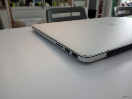 Macbook Pro 15'' 2015 MJLT2 2.5/16GB/512GB/VGA rời 98, 99%