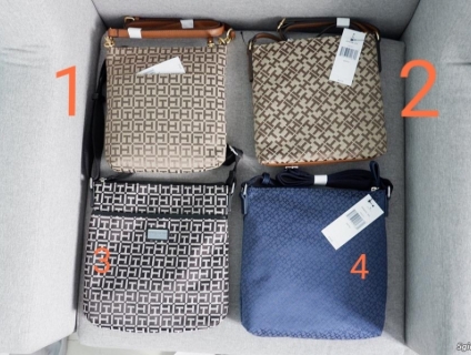 Túi đeo chéo tonny HIlFIGER