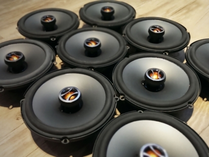 Loa ô tô tháo xe hàng bãi, loa cánh ô tô, sub infinity, mopar.