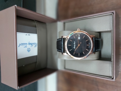 ĐỒNG HỒ DÂY DA THỤY SĨ