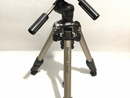 Velbon mountain chaser nhỏ gọn chắc, khoẻ, tải nặng! Japan