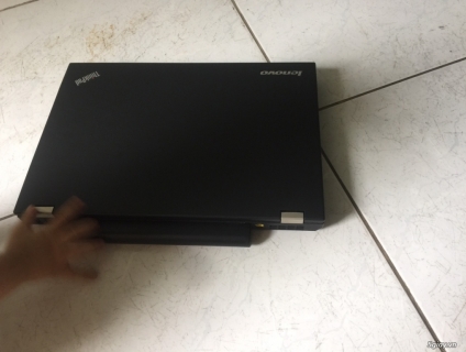 thinkpad t430 i5 8gb 128b máy chạy siêu nhanh và bền xách tay từ mỹ