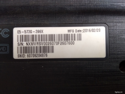 Bán laptop Acer Aspire E5-573G I3-5005U, RAM 8GB, NVIDIA Geforce 940M