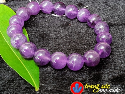 Tư vấn cách chọn mua vòng tay hợp mạng