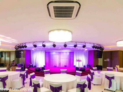 Nên lắp đặt máy lạnh âm trần của Daikin hay lg thì phù hợp với kinh te