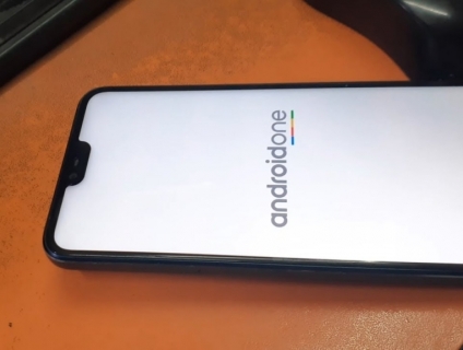 HỎI HCM chỗ nào sửa Nokia 8.1 Plus nhỉ, bị treo logo