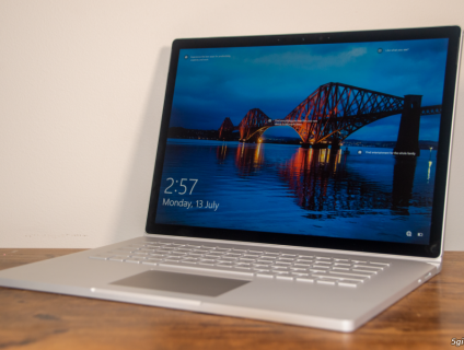 Microsoft Surface Book 1 Like new