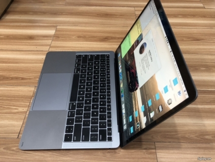 Macbook air 2019 nguyên zin, không vết sước