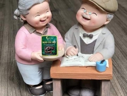 Tinh dầu ngải cứu việt-Xoa bóp đặc trị đau cơ xương khớp, thoái hóa