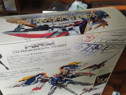 Cần Thanh lý gấp Mô Hình Gundam P-Bandai HIRM Wing Gundam EW