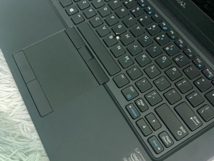 bán dell 7450 i5-5300 ram 4g ssd 128g 14''in bảo hành 3 tháng giá 6tr5