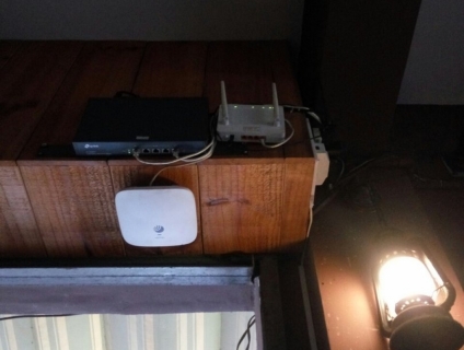 [HCMC] Bán cục phát wifi chuyên dụng , giúp ổn định mạng wifi dùng tro