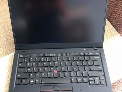 Lenovo X1 Carbon Gen 6-Dell 7389 2in1 -HP Elitebook 840G6 New 99%