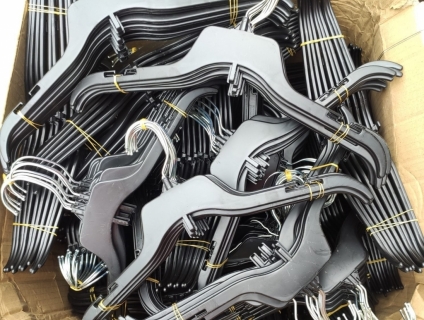 Móc quần áo thời trang  giá rẻ - gọi ngay để biết giá sỉ