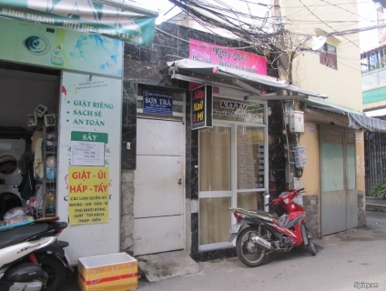 Nhà Mặt Tiền nhỏ cấp 4 - Mặt Bằng nhỏ - đường lớn ngay chợ