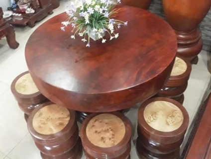 Bộ bàn tròn nguyên khối