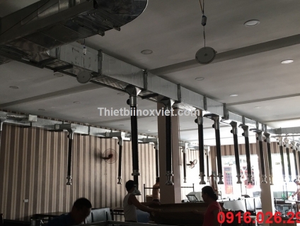 Thi công hệ thống hút khói bếp lẩu nướng than âm bàn nhà hàng