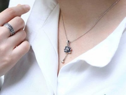 Ý NGHĨA ĐEO NHẪN CÁC NGÓN TAY MÀ BẠN NÊN BIẾT