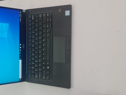 Dell Latitude 7390 Core i7 8650U Ram 16GB SSD 256Gb Mh 13.3" Full HD(1