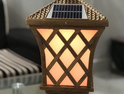 Đèn sân vườn NLMT MK-2704 7 màu ánh sáng