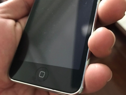 Ipod Touch 32GB pin tốt - Bị liệt cảm ứng