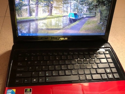 laptop Asus core i3 -gen 3 ,Ram 4g hdd240gb đẹp keng