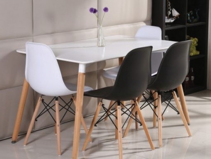 Bộ Bàn Ăn Nhựa 4 Ghế Eames